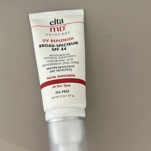 Elta MD SPF moisturizing sun screen